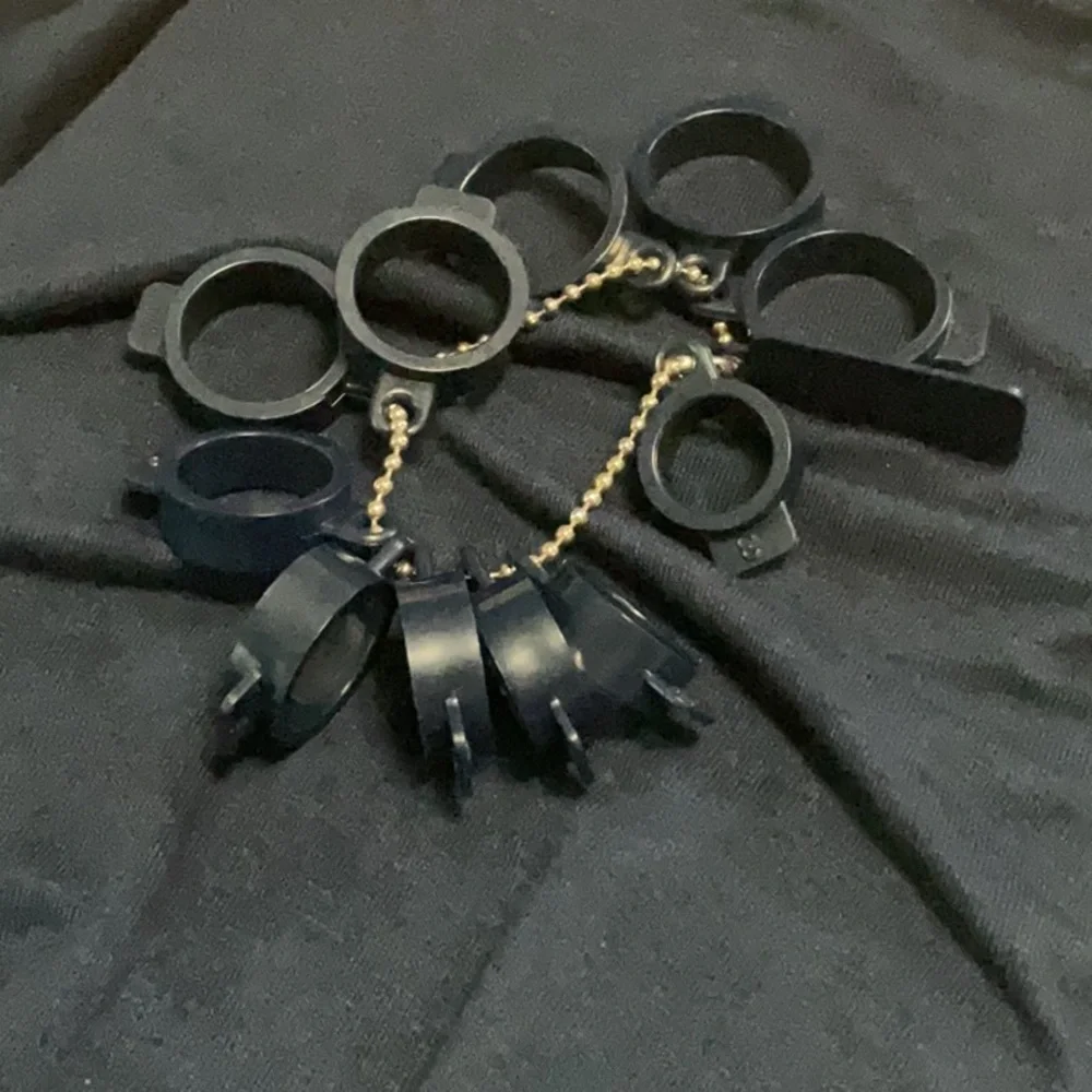 Avon Ring Sizer Keychain-Blue